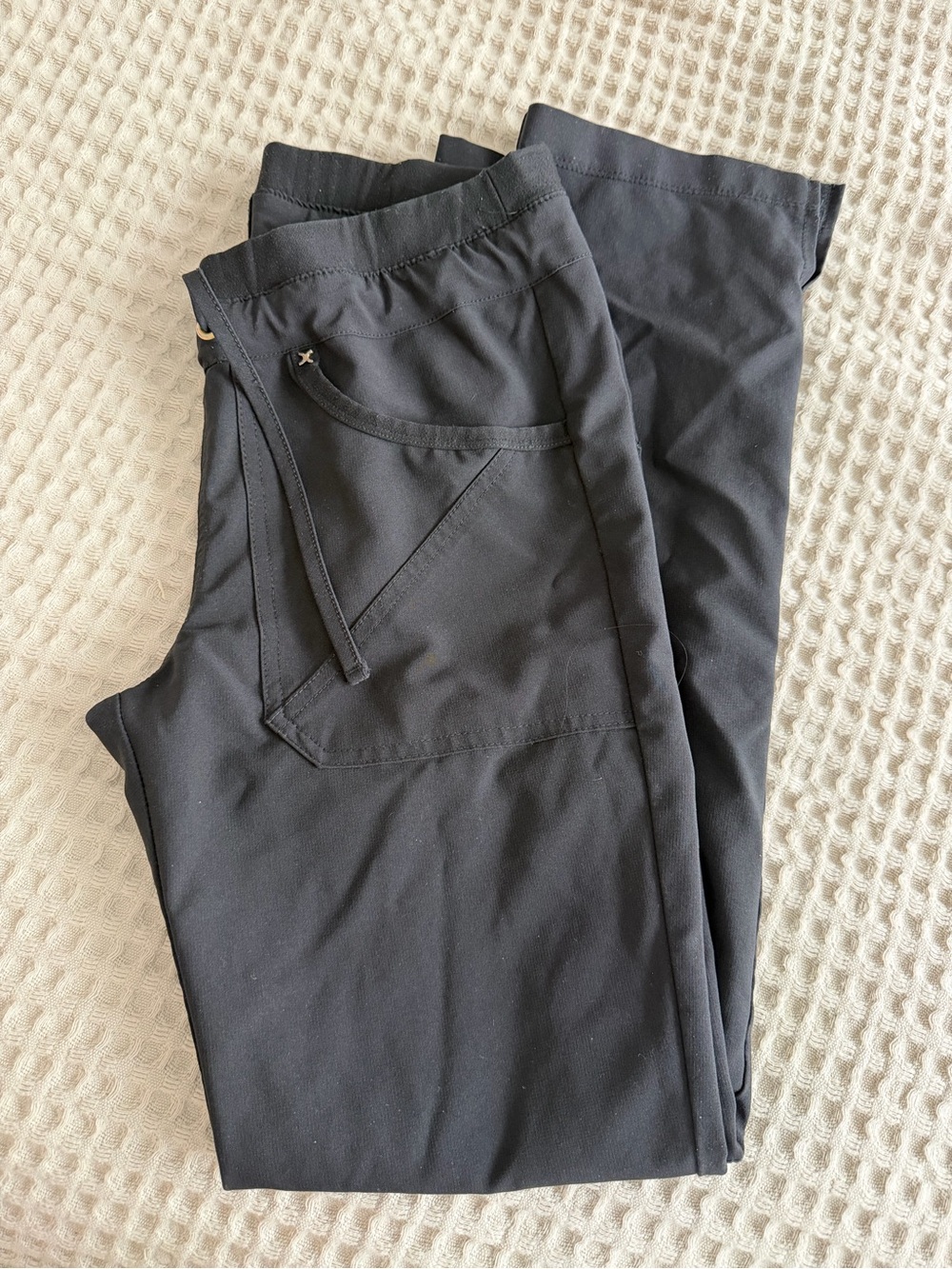 Petite scrub pants